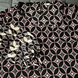 Women’s long sleeve blouse